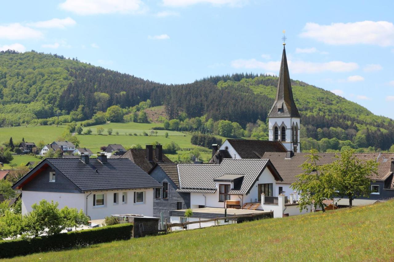 Ferienwohnungen Hartmann Medebach Buitenkant foto